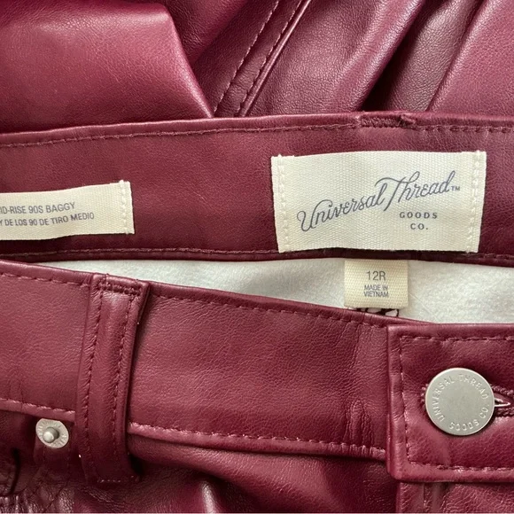 Universal Thread Women’s Burgundy Mid-Rise Faux Leather Baggy Pants Size 12R - Picture 7 of 9